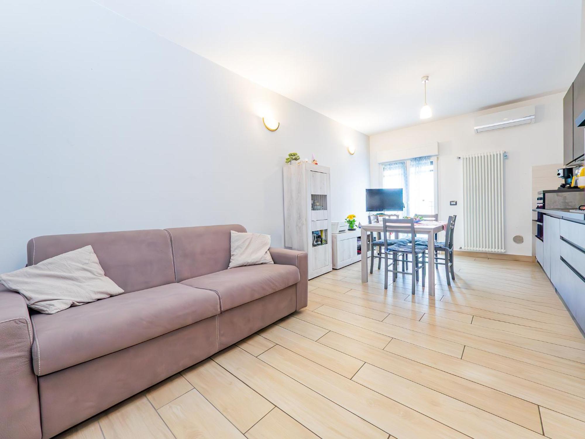 Chiaro House Apartment Colico Exterior photo